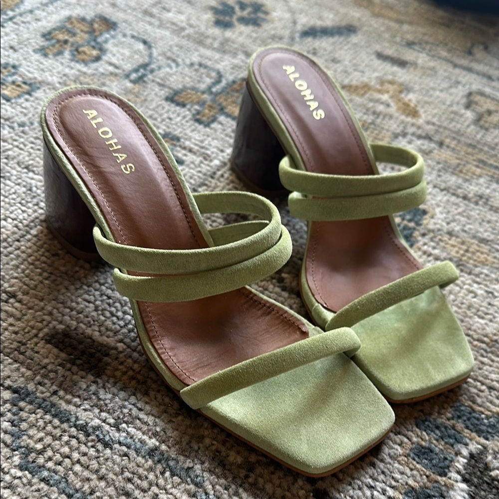 Alohas - Women's Indiana Leather Sandals